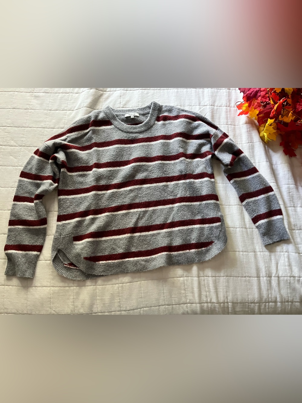 Madewell Grey Crewneck Sweater with Burgundy Stripes